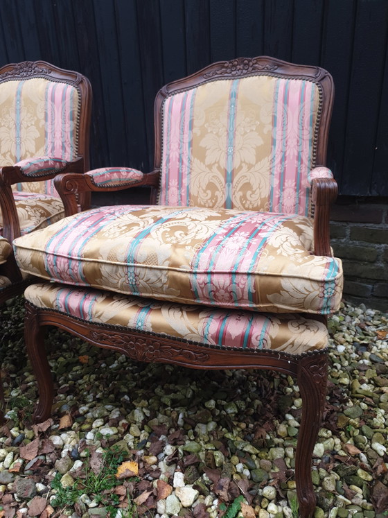 Image 1 of 2 fauteuils baroques Louis