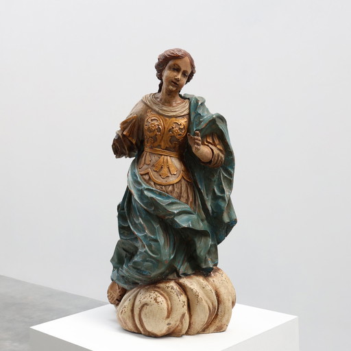 Frans 18e eeuws religieus beeld van de Maagd Maria op een wolk
