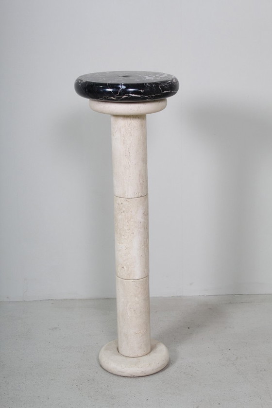 Image 1 of Colonne à plantes en travertin vintage et marbre