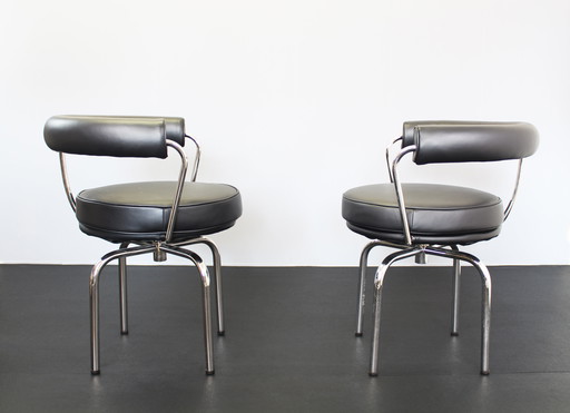 Set Of 2 Lc7 Le Corbusier Cassina Charlotte Perriand