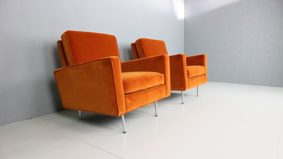Image 1 of Paire de fauteuils 25 BC de Florence Knoll en velours, années 1950