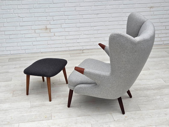 Image 1 of 1960er Jahre, dänischer „Teddy-Stuhl“ mit Hocker, neu gepolstert, Wolle, Teakholz.