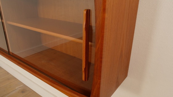 Image 1 of Credenza vintage | Anta scorrevole in vetro | Sospesa | 160 cm