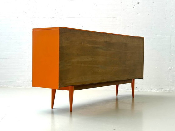 Image 1 of Buffet rétro orange vif, années 1960