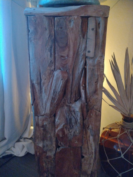 Image 1 of Zwei handgefertigte Hartholzmöbel