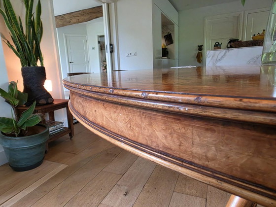 Image 1 of Beautiful vintage table with a diameter of 180 cm (unique!)