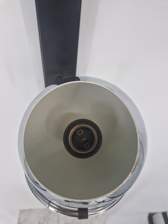Image 1 of Wandlamp in de vorm van een oog uit de jaren 70, geïnspireerd op het ruimtetijdperk.