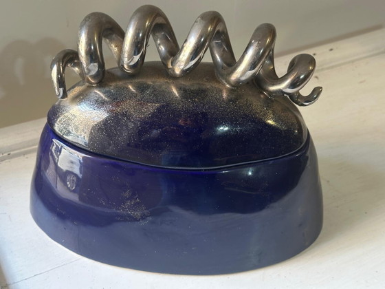 Scatola scultorea postmoderna in ceramica smaltata – Oggetti decorativi (photo 8 of 15)