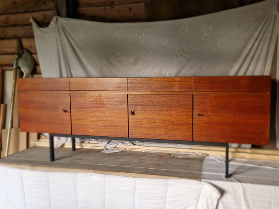 Image 1 of Buffet vintage en teck