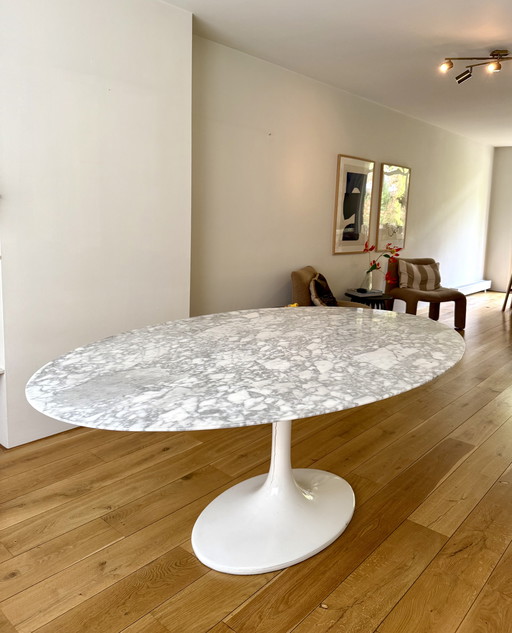 Marble Tulip Table