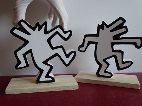 Keith Haring - Limited Edition Dancing Dogs Bookends / Decorative Object (Set) – Vilac, Wood (photo 13 of 14)