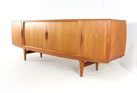 Image 1 of Johannes Andersen pour Uldum mobelfabrk buffet vintage