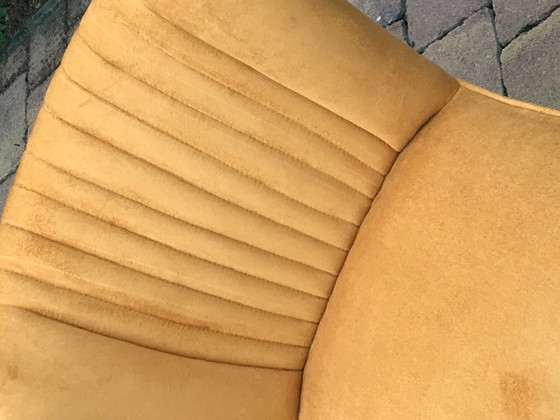 Fauteuil Club Ocre Hongrois, années 1950 (photo 7 of 9)