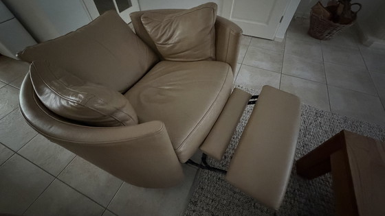 Image 1 of Moderne en luxe draaifauteuils Fama Moon - Set van twee