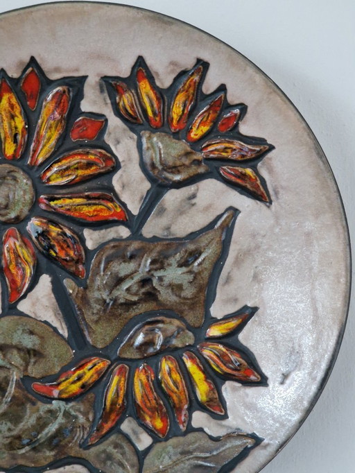 Wall plate.Floral decoration.Ruscha.Germany