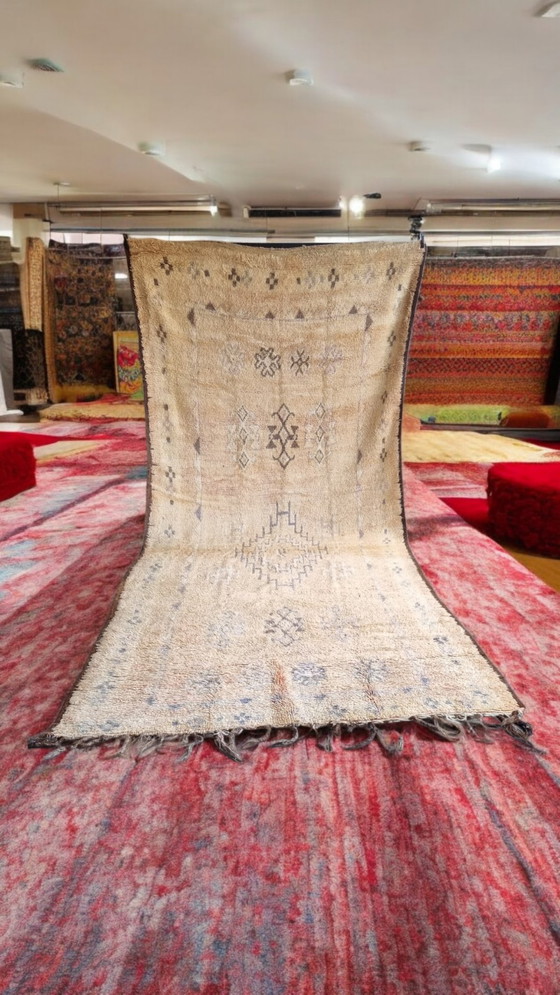 Image 1 of Beige Vintage rug, Moroccan carpet 170x375 cm