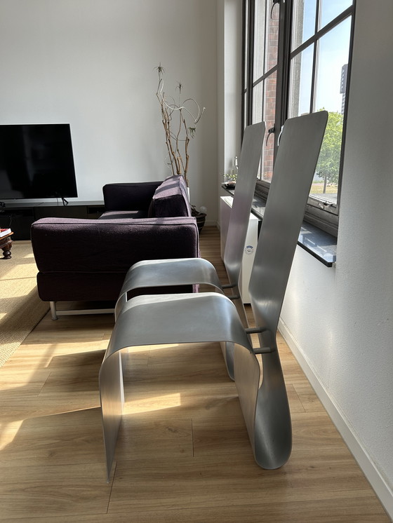 Image 1 of 2 sedie scultoree in alluminio