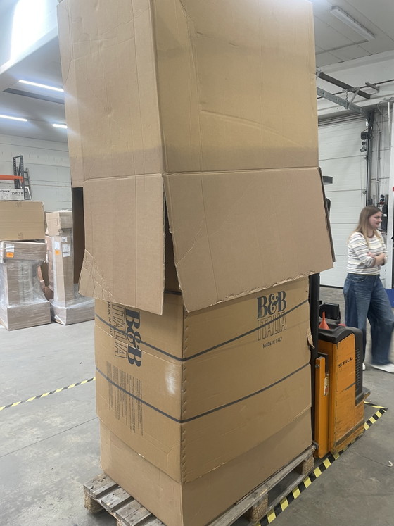 Image 1 of Maxalto L250 New - warehouse price