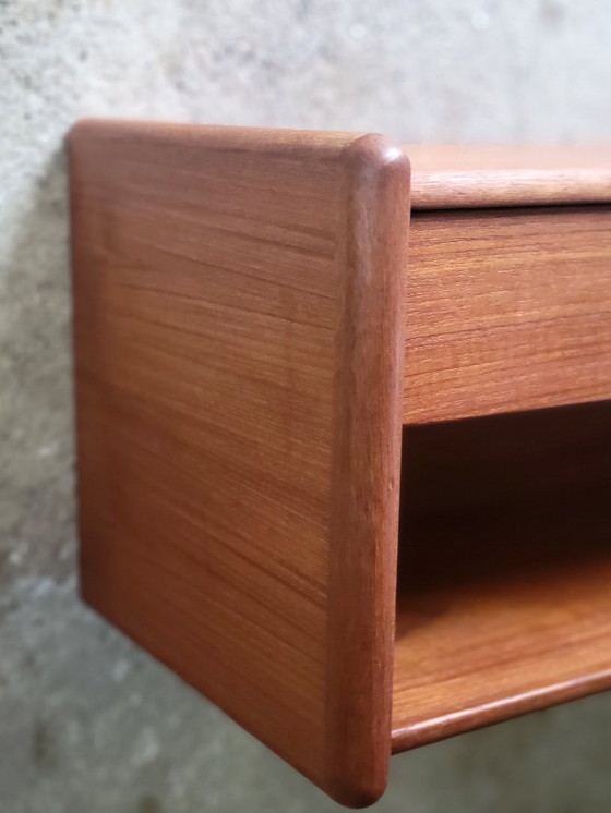 Image 1 of Meuble mural flottant vintage danois par Kai Kristiansen pour Vildbjerg