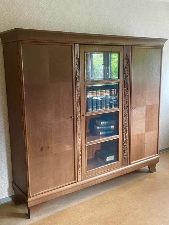 Image 1 of Art Deco cabinet with Chinoiserie elements