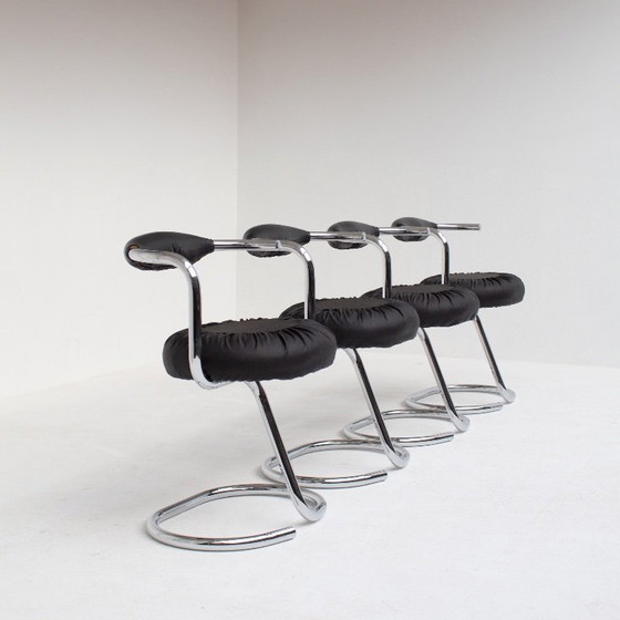 Image 1 of Set of Cobra Chairs by Giotto Stoppino
