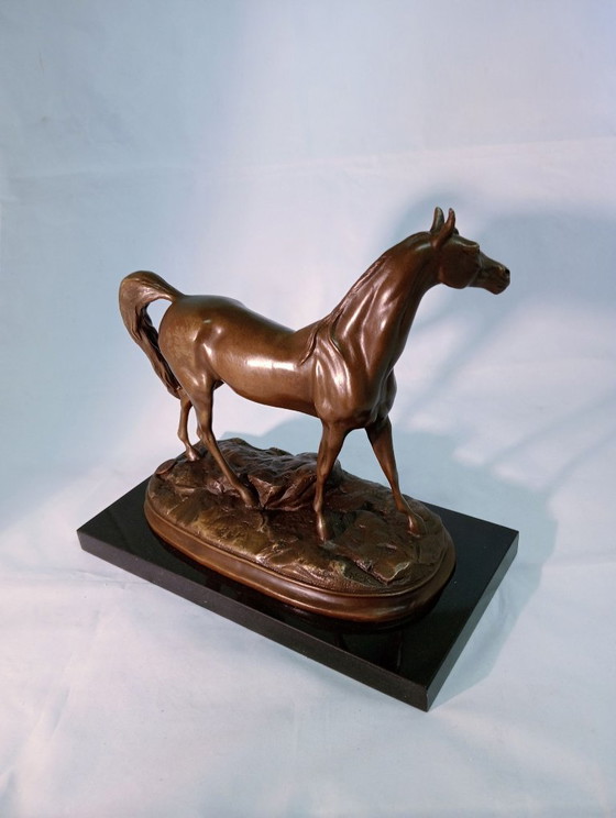 Sculptures de cheval en bronze sur socle noir, Pierre, Marron, Klassiek (photo 4 sur 6)