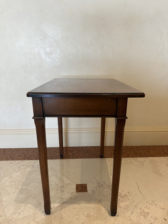 Image 1 of 3 petites tables gigognes en bois sculpté