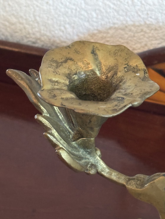 Image 1 of 🕯️ Bronzen Art Nouveau tweearmskandelaar | handgegoten, massief, authentieke patina | 1890–1920