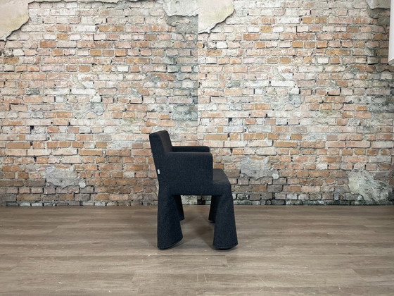 Image 1 of 2x Moooi VIP Chair grigio scuro