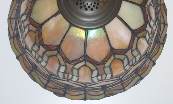 Grande lampada a sospensione in vetro colorato/Tiffany, Belgio – Massive, Lampade a sospensione, Glass (photo 29 of 35)