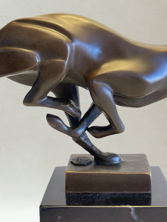 Image 1 of Sculpture Art Déco – Panthère en course - Bronze patiné – 19cm