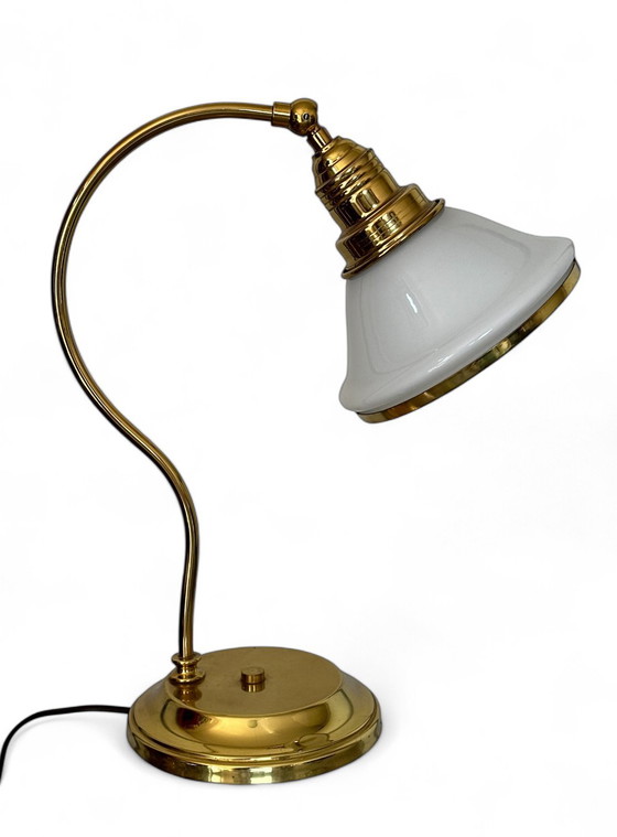 Image 1 of Lampada da tavolo curva design vintage in ottone anni &#39;80