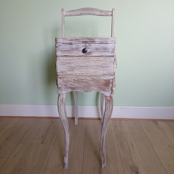 Image 1 of Unieke XXL Vintage Harmonica Naaikist – Whitewash – 153 cm spanwijdte