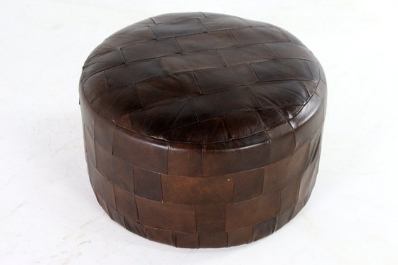 Image 1 of Puf de cuero