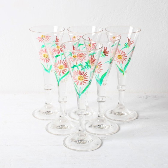 Image 1 of Juego de 6 copas de jerez de diseño floral, raras, de mediados de siglo / Italia / década de 1960