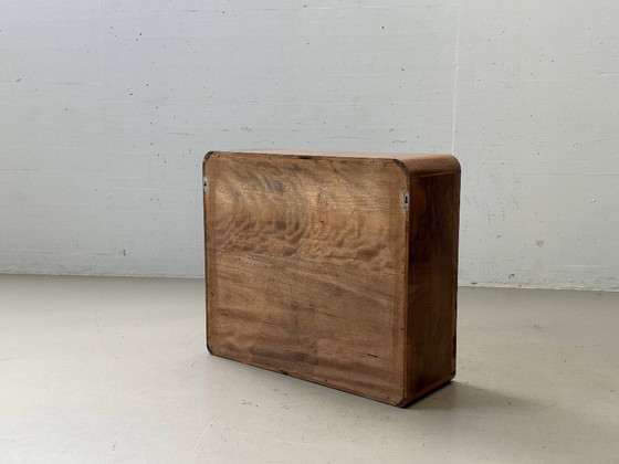 Art Deco Display Cabinet – Walnut, Glass Sliding Doors, 1940s – Storage cabinet, Wood (photo 11 of 17)