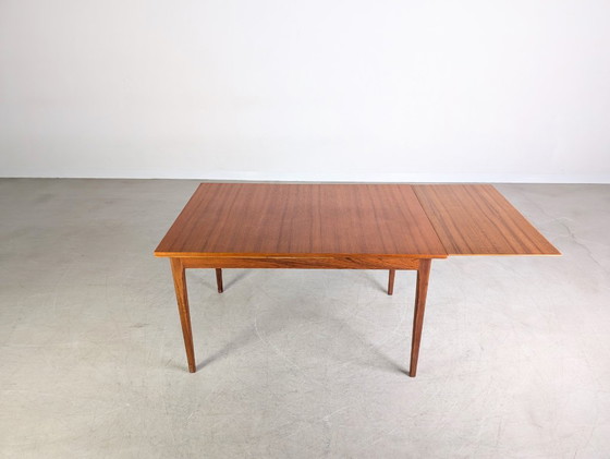 Image 1 of Table à manger extensible vintage en teck originale du milieu du siècle, danoise