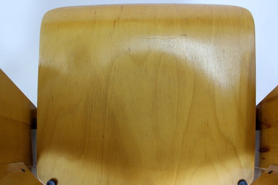 Fauteuils de cinéma vintage de Ton, années 1960, lot de 7 – Chaises pliantes, Wood (photo 18 of 18)