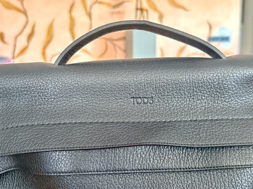 Borsa a mano nera Tod's Wave – top handle tassen, Leather, Calfskin (photo 2 of 13)