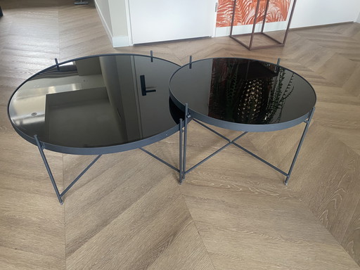 2 coffee tables from Zuiver black