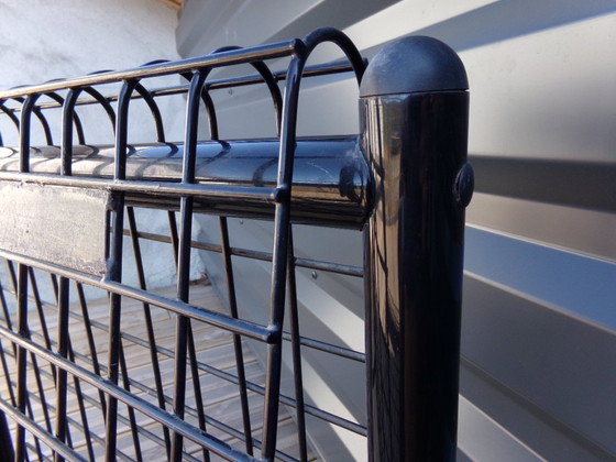 Image 1 of Coppia di poltrone nere in "rete metallica".