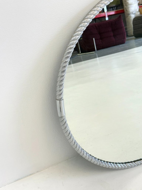 Image 1 of Ronde vintage spiegel met buisframe