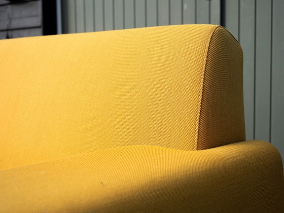 Image 1 of Havee Cloak Sky | Canapé design 2 places | Jaune