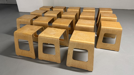 Image 1 of 18 Ikea Benjamin krukken - lisa Noringer -