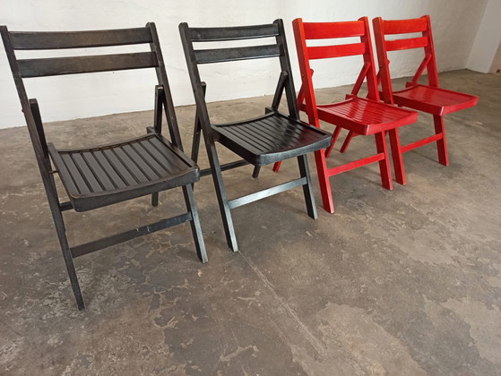 Image 1 of 4 vintage houten klapstoelen