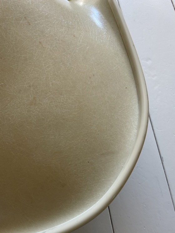 Image 1 of Sedia Shell di Charles e Ray Eames per Herman Miller