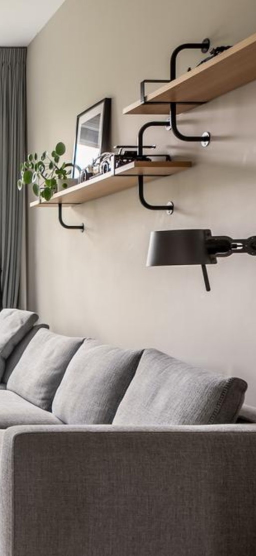 4 Gubi Démon Shelves (2x 155 cm, 2x 95 cm)