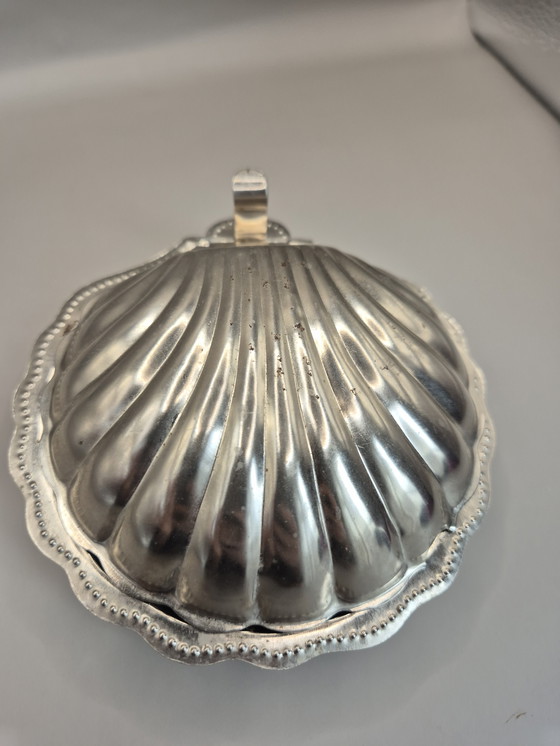 Image 1 of Vintage roestvrijstalen schelpschaal met kobaltblauwe glazen inzet - kaviaar- of boterserver