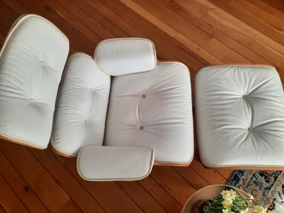 Image 1 of Eames Lounge Chair white leather + Ottan (footstool)
