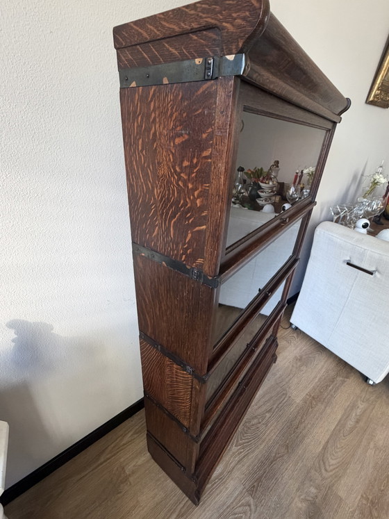 Globe Wernicke Cabinet – The globe wernicke, Wall cabinet, Wood (photo 3 of 7)